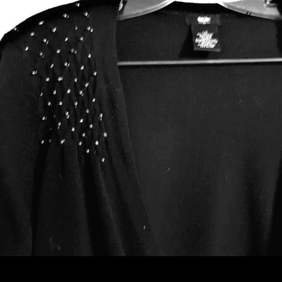 Vintage Crossover Sweater - Picture 6 of 9